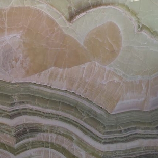 da-xuyen-sang-tornado-onyx